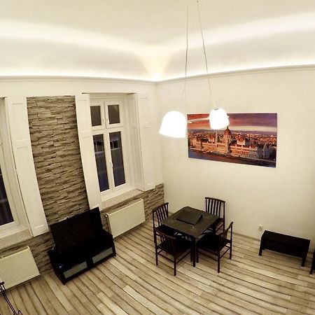 Homelike Luxury Flat On Gyulai Pal Budapest Exterior foto